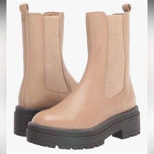 Sam Edelman Wellington Chelsea Boots with Lug Sole in Sesame